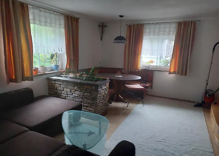 Haus Steinlechner Elke 度假居 *